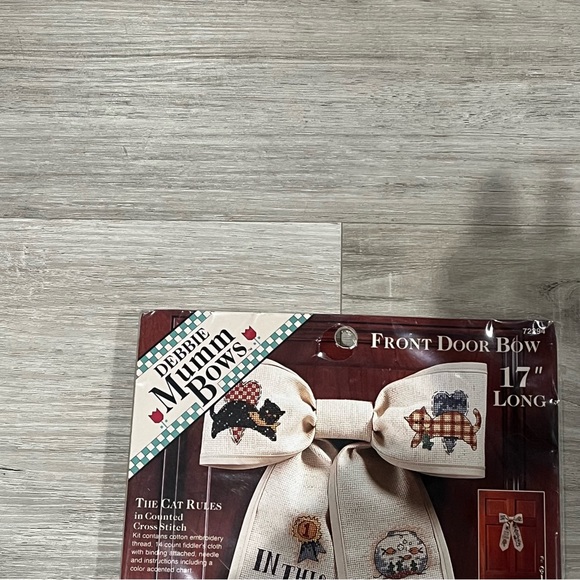 NWT Debbie Mumm Bows The Cat Rules Counted Cross Stitch Kit - Picture 5 of 15